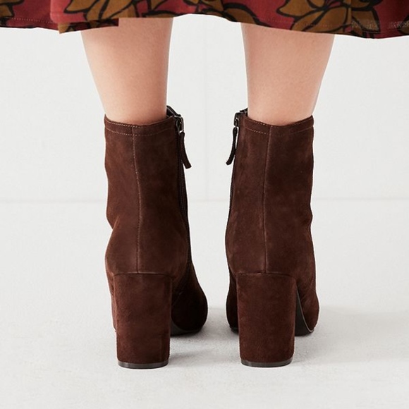NWT! Urban Outfitters Suede Heeled Boot! - Picture 3 of 8